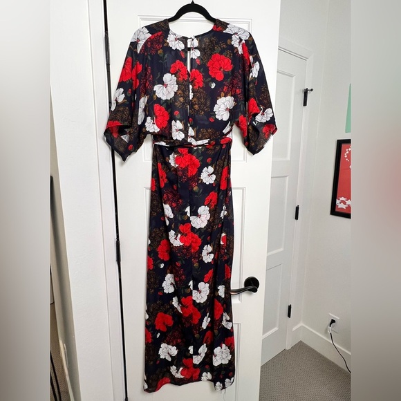 Stella Morgan Sheer Floral Maxi Dress (6) - Picture 5 of 5